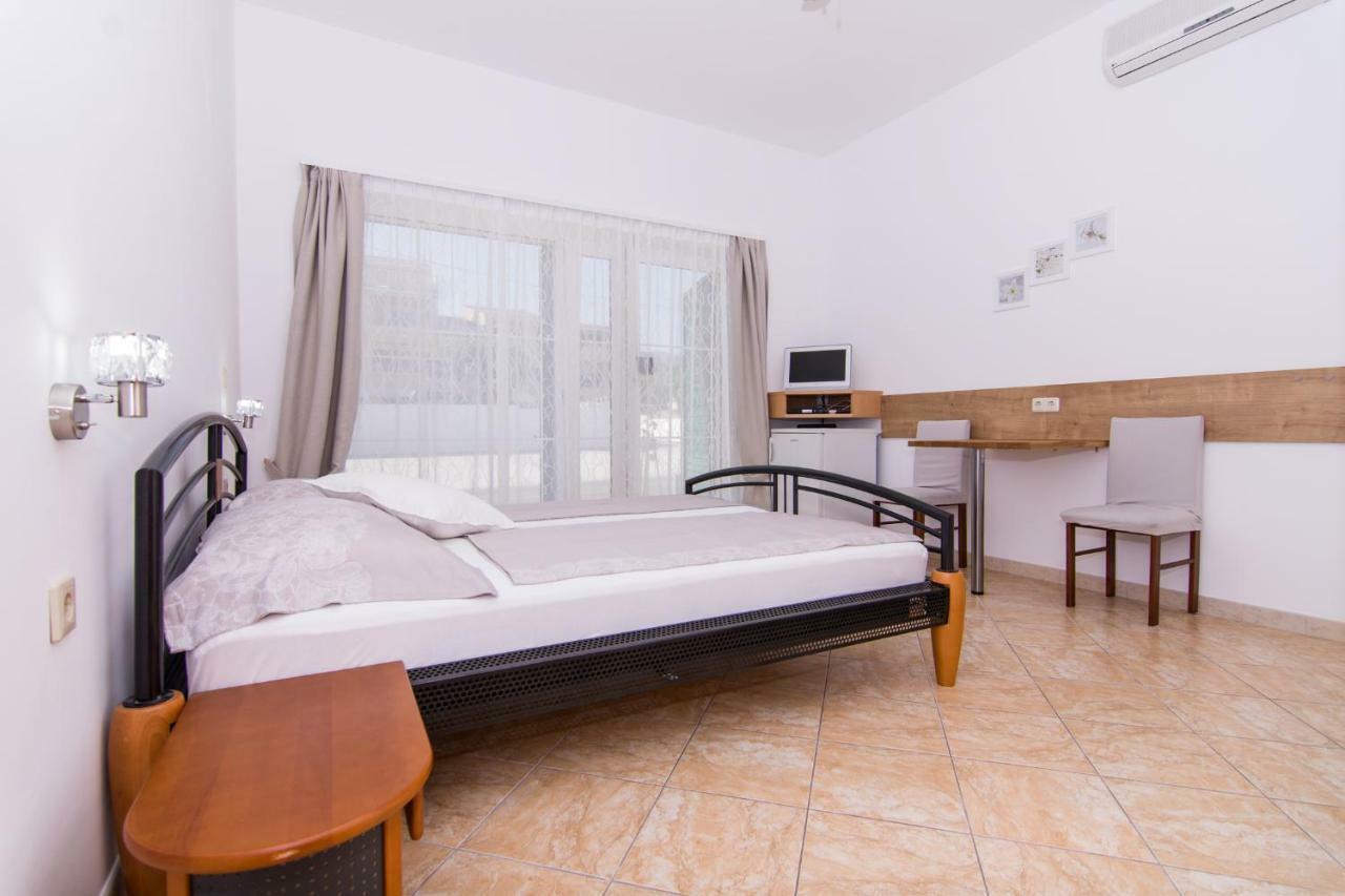 Apartmani Juric Трогір Екстер'єр фото