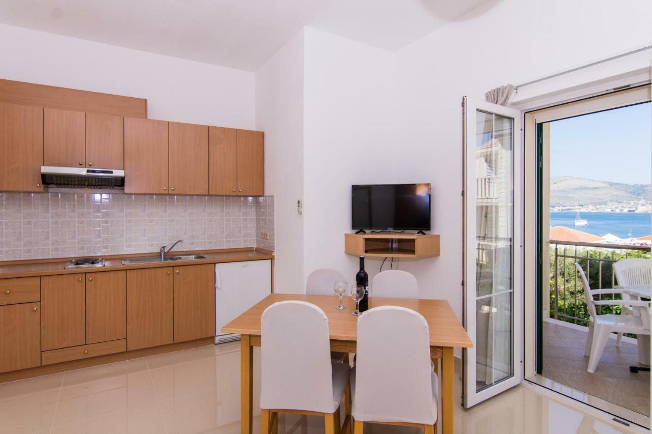 Apartmani Juric Трогір Екстер'єр фото