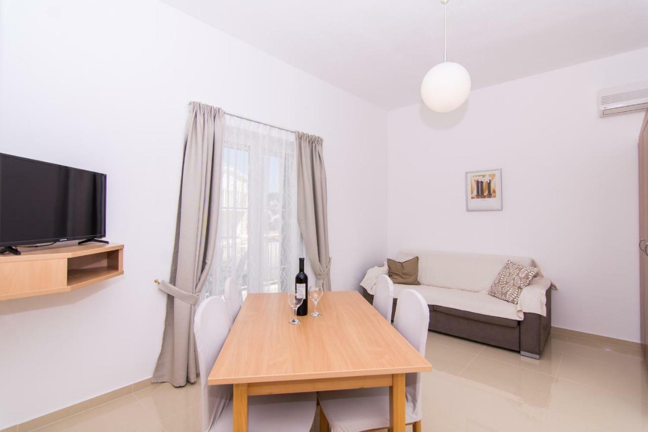 Apartmani Juric Трогір Екстер'єр фото