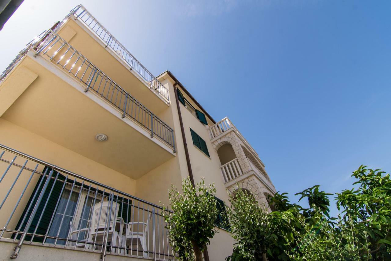 Apartmani Juric Трогір Екстер'єр фото
