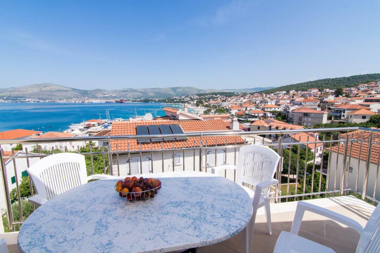 Apartmani Juric Трогір Екстер'єр фото