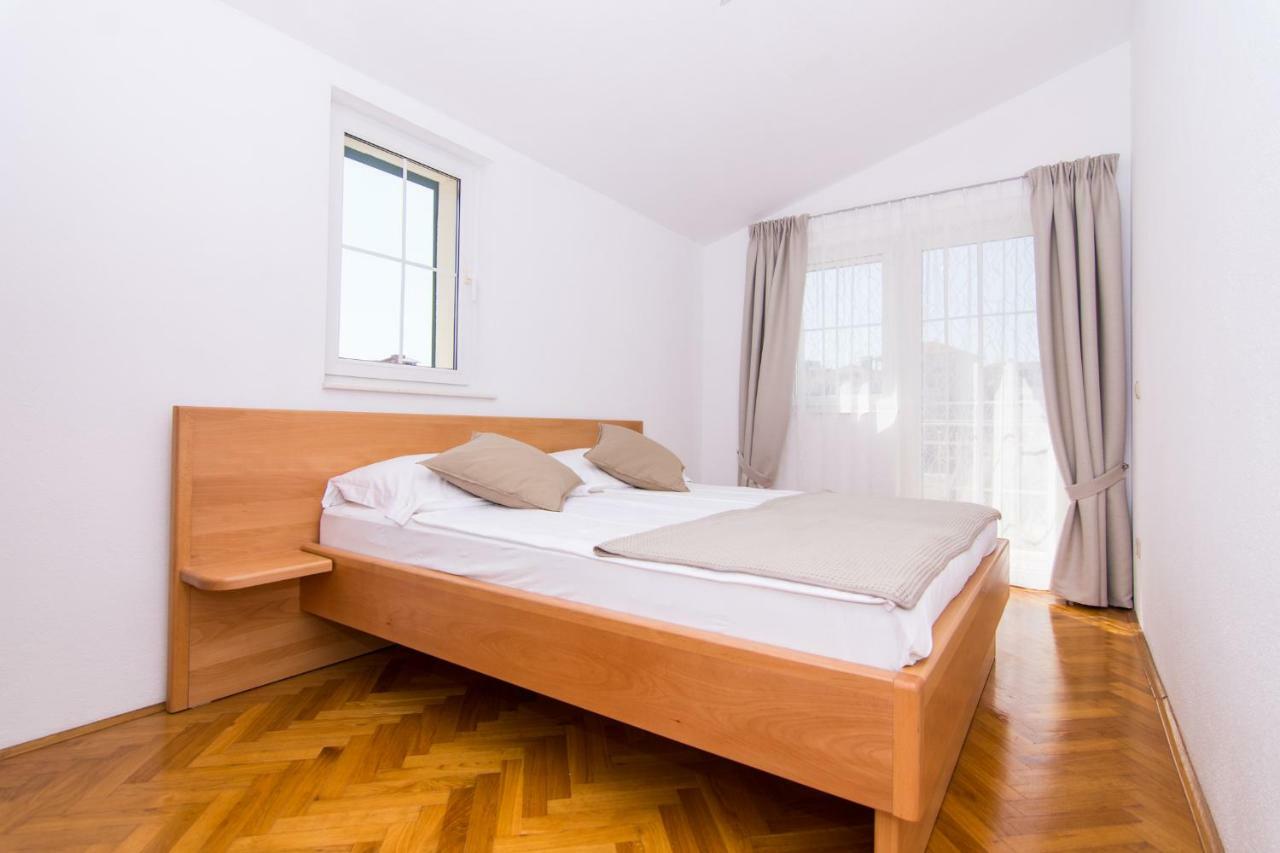 Apartmani Juric Трогір Екстер'єр фото