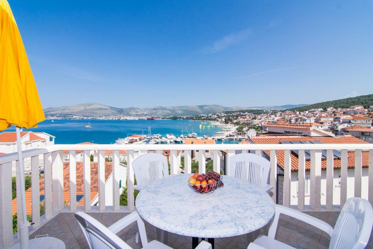 Apartmani Juric Трогір Екстер'єр фото